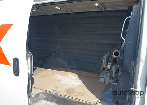 2019 Chevrolet Express 2500 Work Van z USA, uszkodzony, nr VIN 1GCWGAF13K1366785